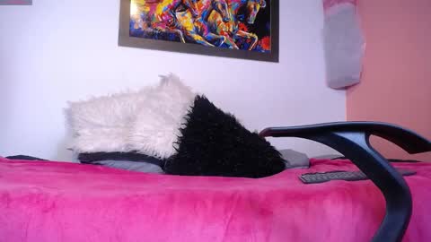 Lorena online show from March 8, 4:17 pm