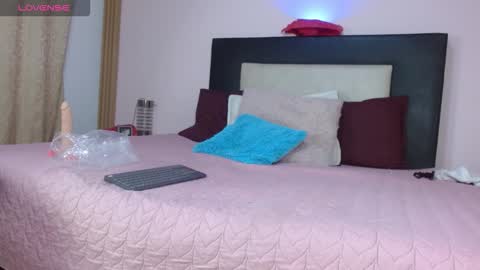 Lorena online show from November 16, 2:44 pm