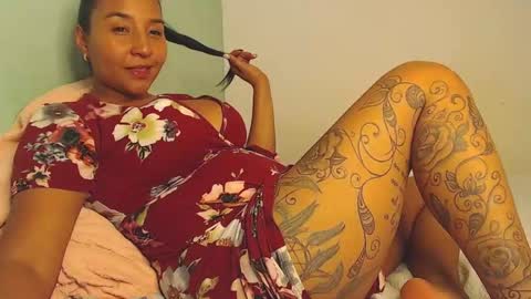 Loretta Gmez online show from January 8, 3:51 am