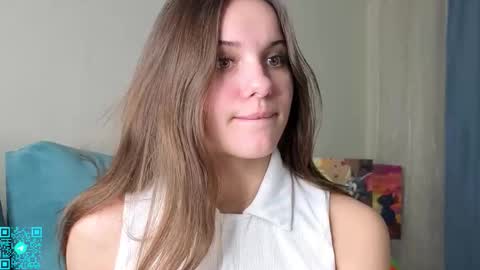 Snapshot of lorettadunnelli chatting on November 3, 5:25 pm Chloe for Fan BlackHole online show from November 3, 5:25 pm