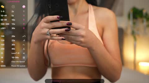 Snapshot of lorettelorenaa chatting on December 27, 8:07 pm LoretteLorena online show from December 27, 8:07 pm