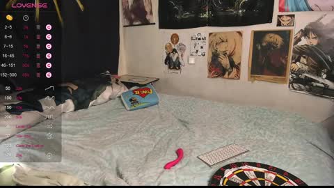 Lori online show from December 4, 9:02 pm