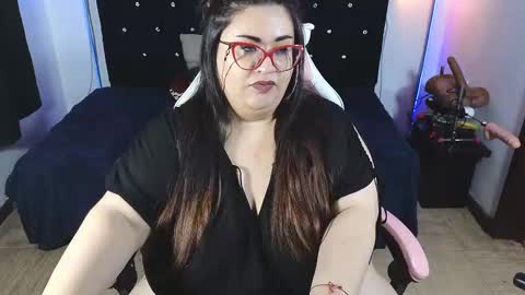 Snapshot of loriscohen3 chatting on February 27, 6:40 am loriscohen3 online show from February 27, 6:40 am