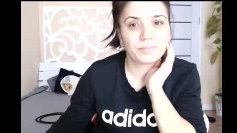 LorraGrey online show from January 3, 12:52 pm