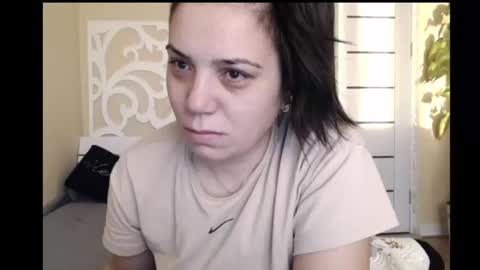 LorraGrey online show from January 7, 5:54 am