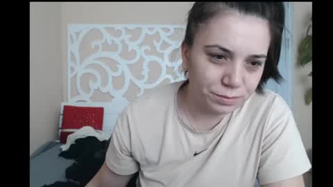 LorraGrey online show from January 9, 7:21 am