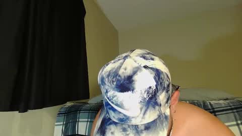 Snapshot of los_juanes chatting on October 29, 9:33 am JUAN JUAN online show from October 29, 9:33 am