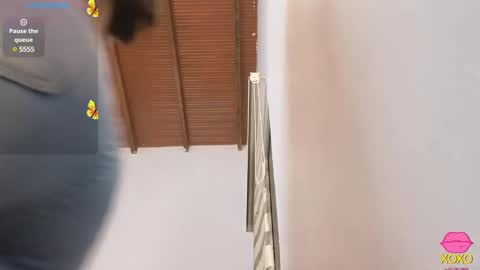 Snapshot of lou_rosse chatting on February 12, 2:45 am Lou Rosse online show from February 12, 2:45 am