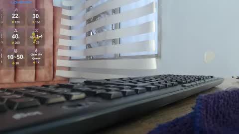 Snapshot of lou_rosse chatting on September 15, 9:59 pm Lou Rosse online show from September 15, 9:59 pm