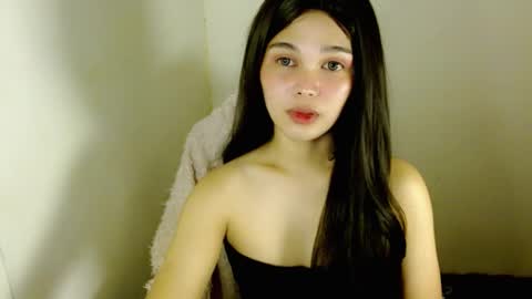 Snapshot of louilalicious chatting on November 26, 12:22 am louilalicious online show from November 26, 12:22 am