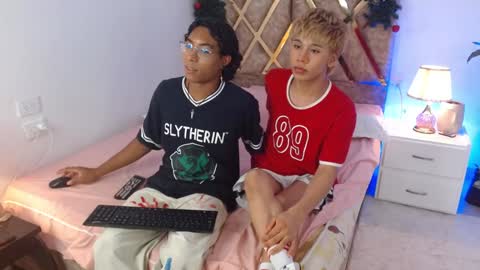 Louis Valdz online show from December 19, 9:28 pm