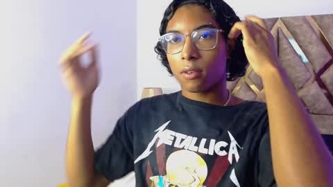 Louis Valdz online show from December 27, 8:28 pm