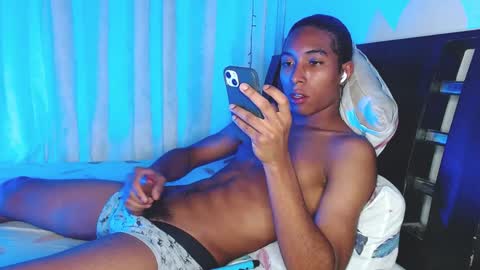 Louis Valdz online show from February 7, 7:07 am