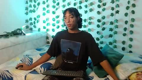 Louis Valdz online show from February 20, 8:36 pm