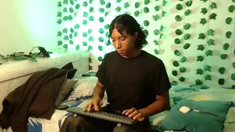 Louis Valdz online show from February 22, 12:08 pm