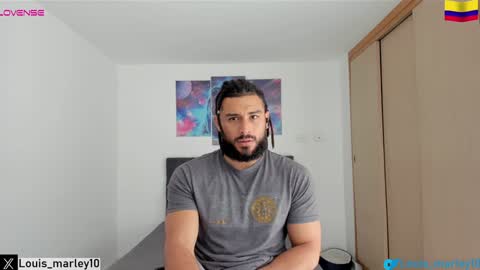 louis_marley_ online show from January 5, 1:47 pm