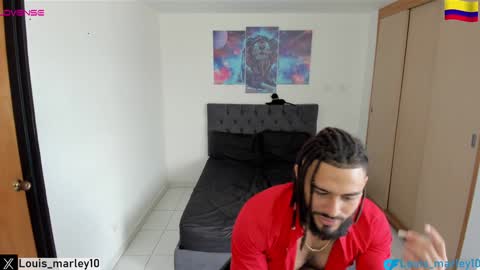 louis_marley_ online show from January 23, 5:42 pm