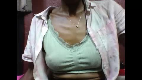 lovaelisa online show from October 9, 5:11 pm