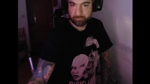 Snapshot of lovalova666 chatting on November 8, 10:52 pm Guapito online show from November 8, 10:52 pm