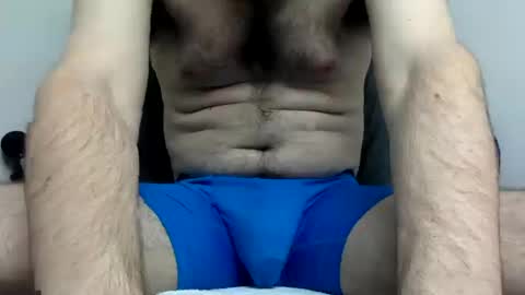 Snapshot of love_a_big_booty chatting on October 13, 3:50 am love_a_big_booty online show from October 13, 3:50 am