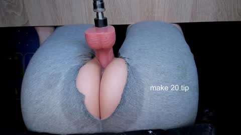 Snapshot of love_hard_kiru chatting on December 8, 2:09 pm Kira online show from December 8, 2:09 pm