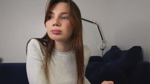 Snapshot of love_machine_ chatting on February 7, 2:04 pm Sofi online show from February 7, 2:04 pm