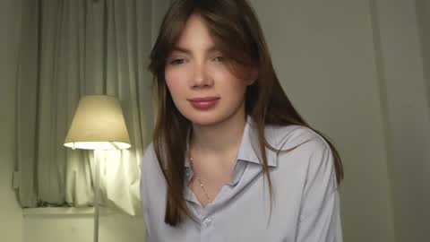 Snapshot of love_machine_ chatting on March 4, 4:52 pm Sofi online show from March 4, 4:52 pm