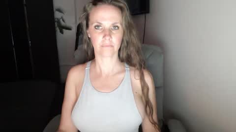 LoVe On  online show from September 14, 1:27 am