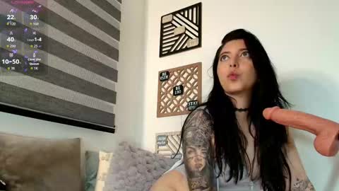 Sharol Leon online show from September 17, 1:29 am