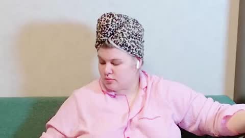 Ally online show from December 2, 1:57 pm