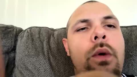 lovecurve_ online show from October 21, 8:31 pm