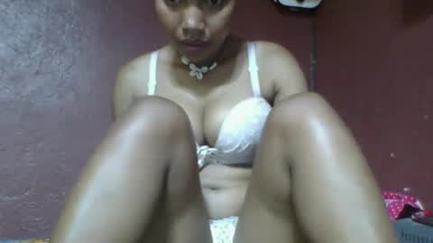 loveinlife750427 online show from March 5, 11:49 am