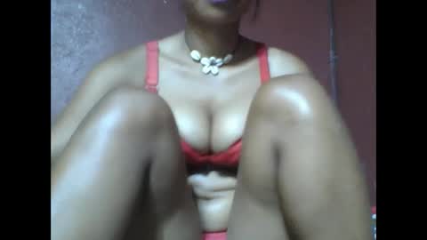 loveinlife750427 online show from March 8, 3:24 pm