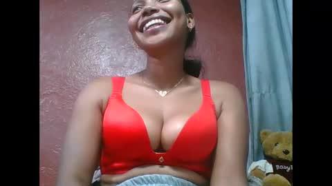 loveinlife750427 online show from October 13, 5:29 am