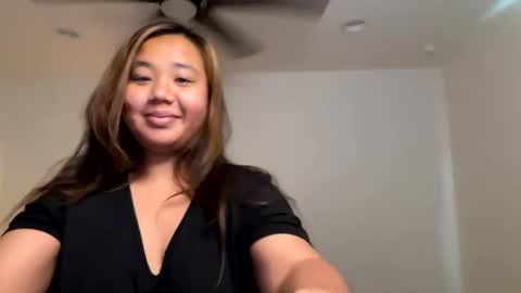 Love online show from October 8, 3:31 pm