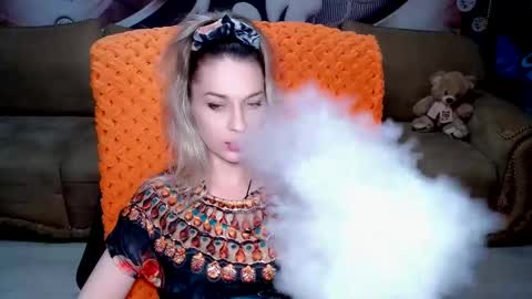 private open online show from February 7, 5:40 pm