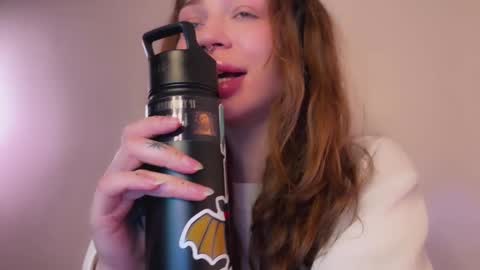 Snapshot of lovelorn_ chatting on January 13, 3:26 pm Elsa online show from January 13, 3:26 pm