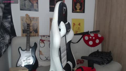 Cassie online show from December 23, 9:40 pm