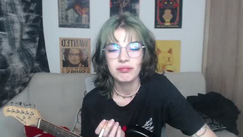 Cassie online show from February 7, 3:55 am