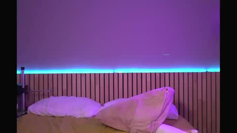 Emma online show from January 15, 5:05 pm