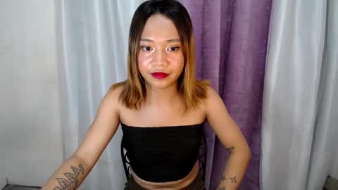 lovely_lianne online show from October 11, 8:35 am