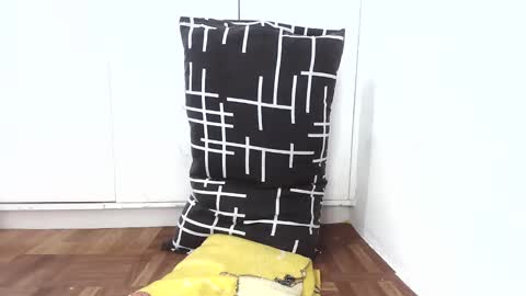 lovelyasian_babe online show from February 22, 2:39 am