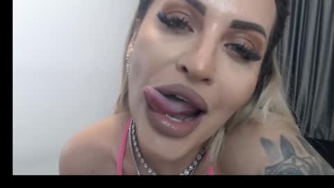 Snapshot of lovelyblondyxxx chatting on March 4, 10:16 pm PrAllinXXXa online show from March 4, 10:16 pm