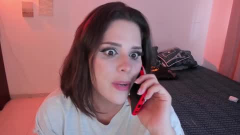 Snapshot of lovelydollyxx_ chatting on February 25, 7:36 pm lovely online show from February 25, 7:36 pm