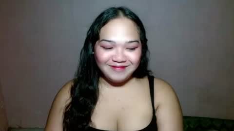 Snapshot of lovelyhot_christinexx chatting on September 17, 6:59 am Christine online show from September 17, 6:59 am