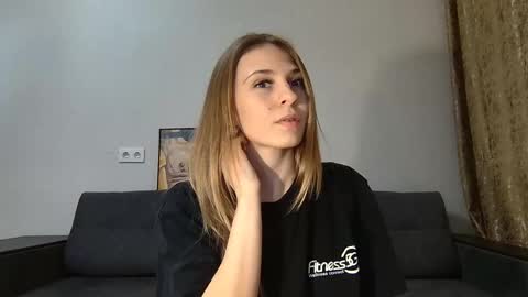 Kate only online show from February 14, 12:57 pm