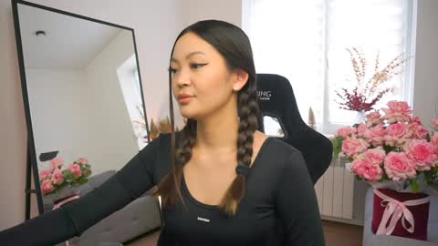 kim online show from January 14, 6:24 am