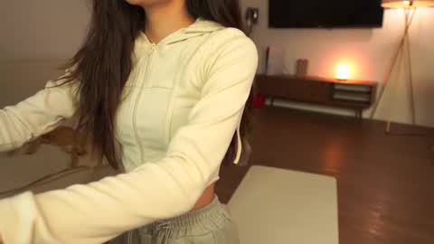 kim online show from October 5, 2:37 pm