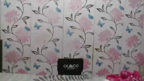 Angelquey online show from January 8, 8:39 pm