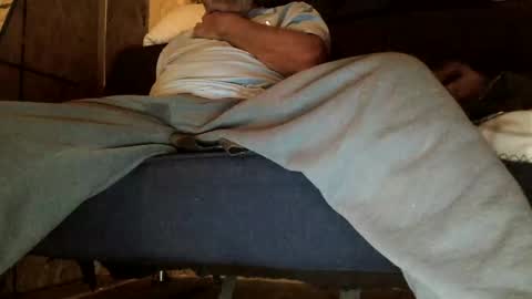 just here to have fun and cum online show from October 24, 10:44 am